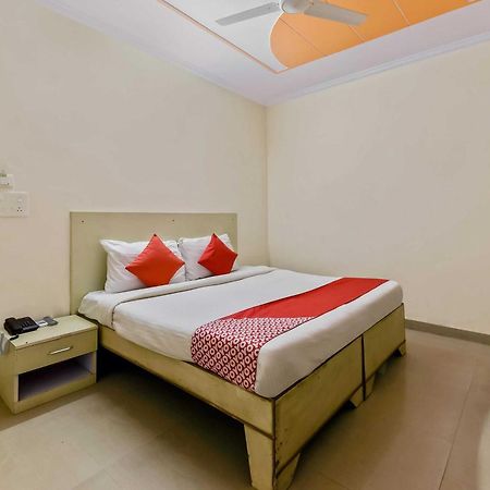 Blossom Suites Bangalore Bagian luar foto